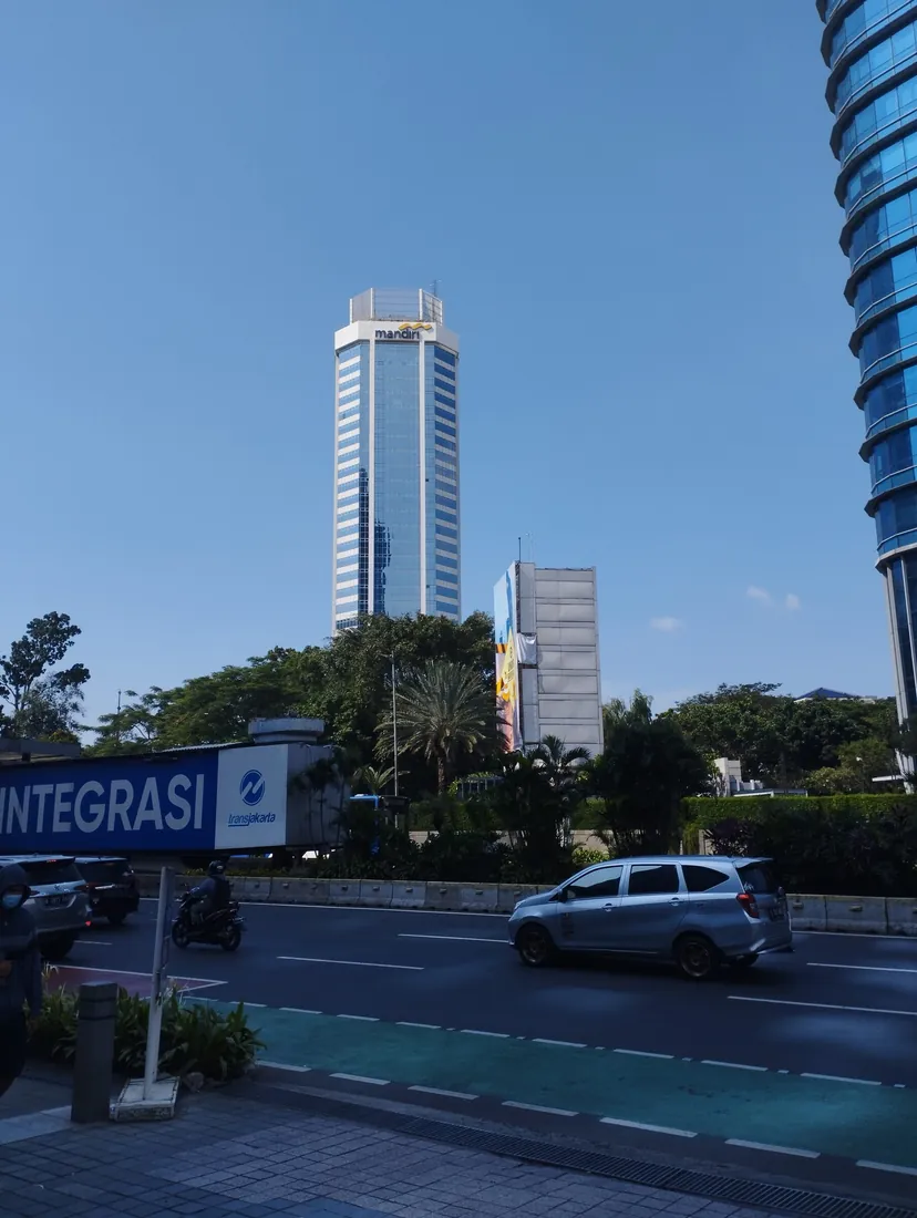 Bank Mandiri — Banks & Towers