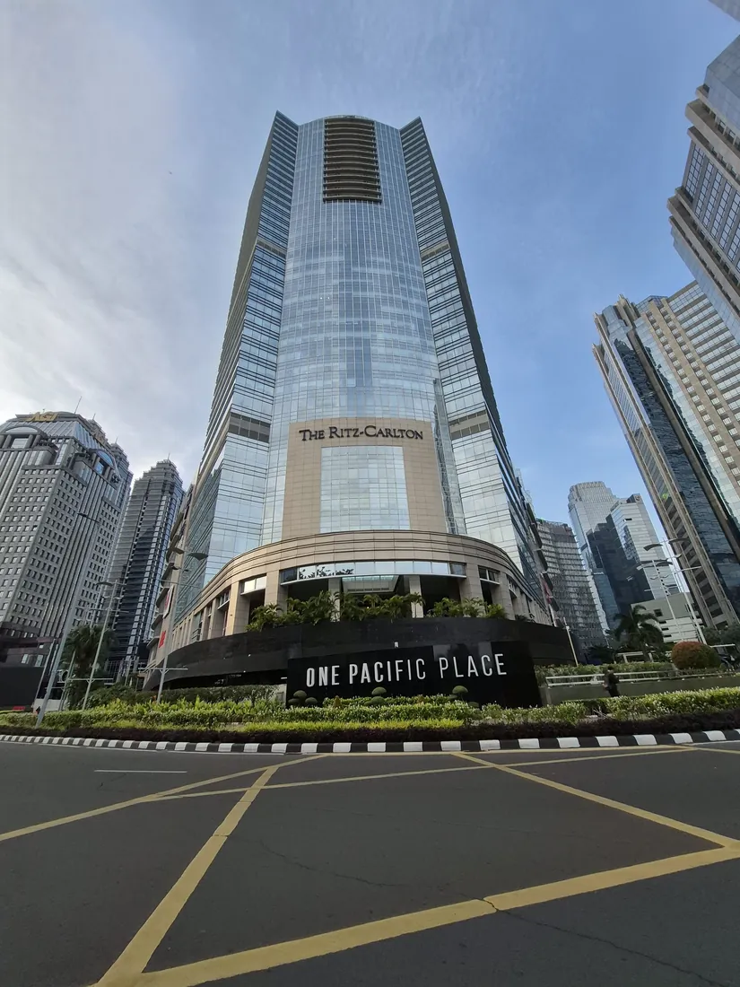 Ritz-Carlton Pacific Place — Hotels